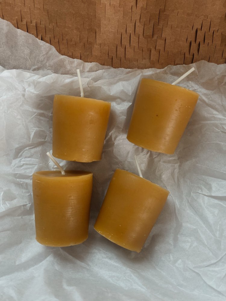 100% Beeswax Votive Candles - set of 4