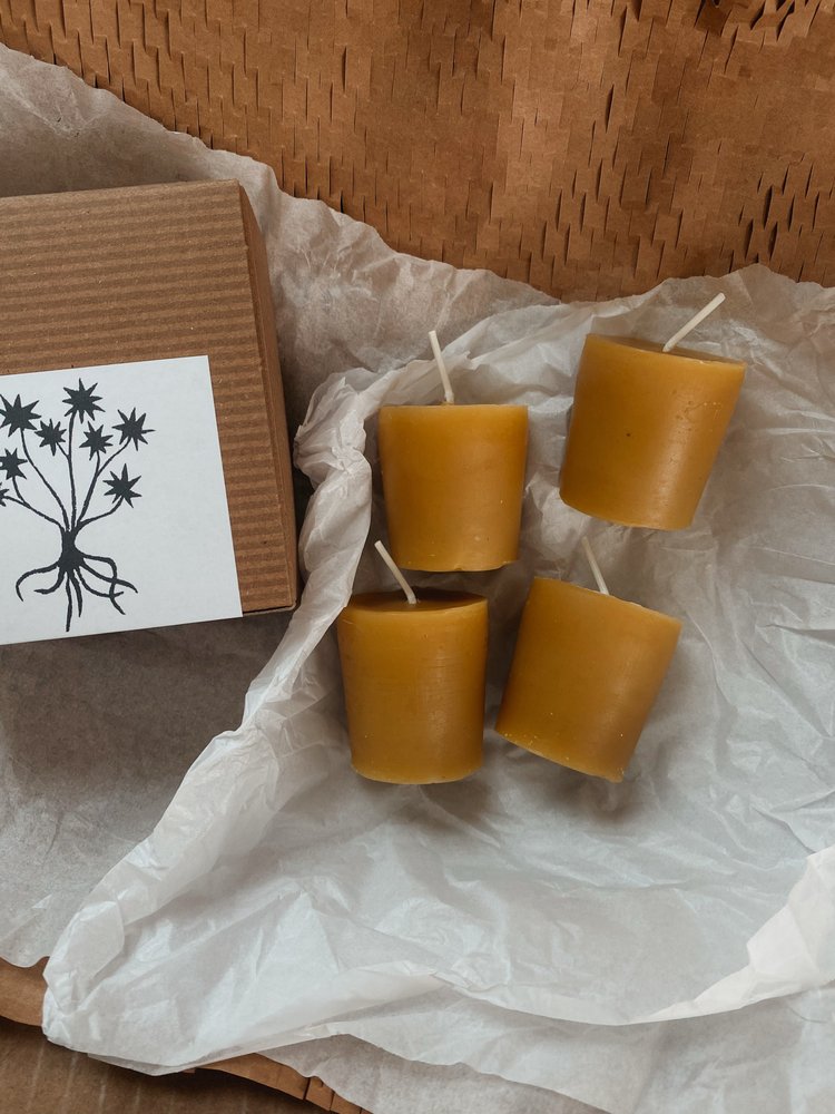 100% Beeswax Votive Candles - set of 4
