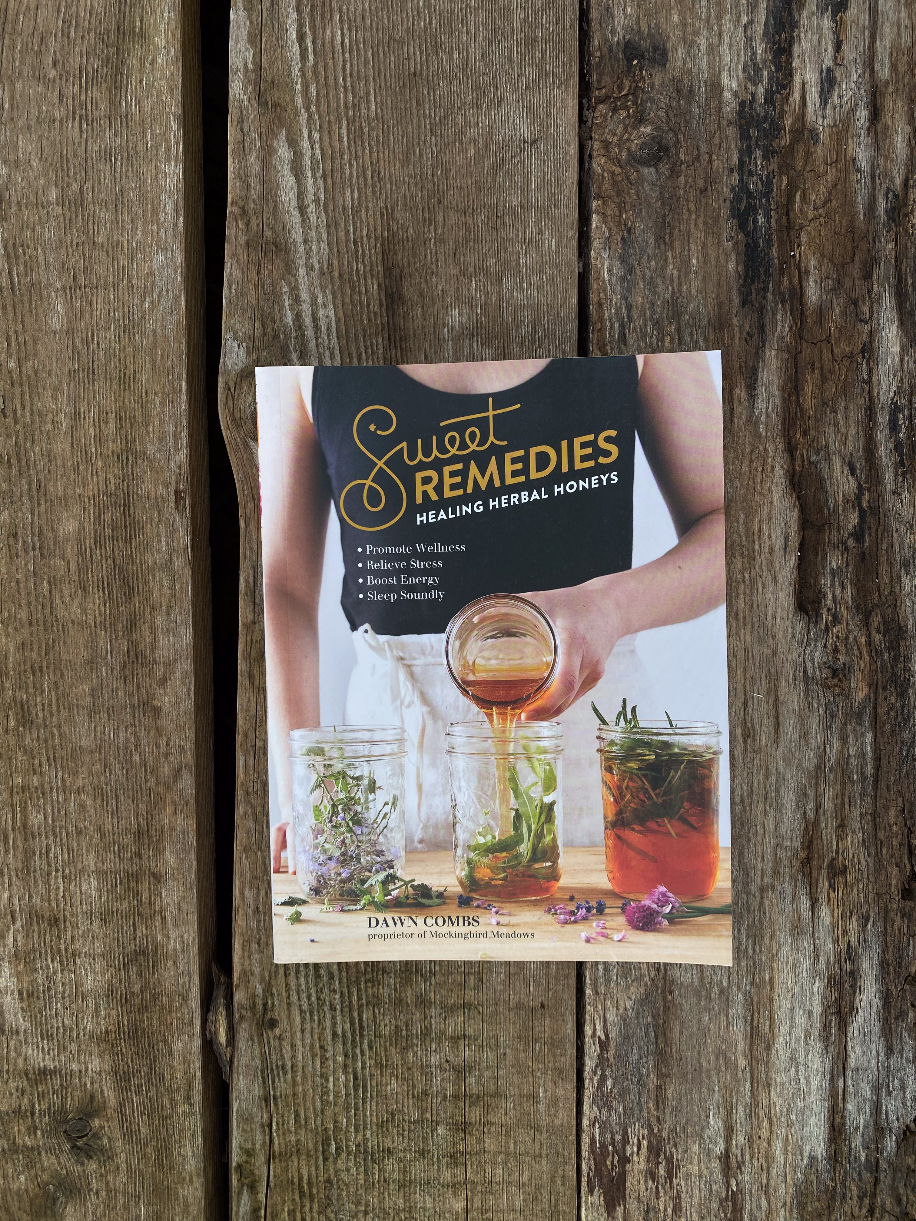 Sweet Remedies: Healing Herbal Honeys